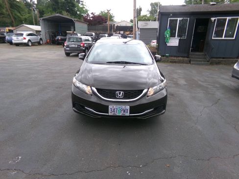 Used 2013 Honda Civic HF image 4