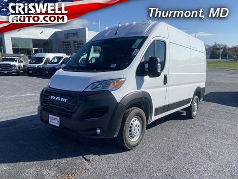 New 2026 RAM ProMaster 2500 w/ Convenience Group image 1