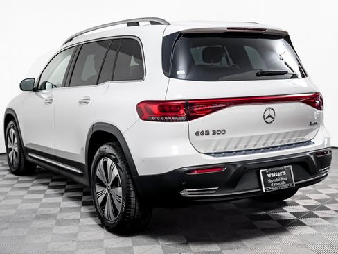 Certified 2023 Mercedes-Benz EQB 300 4MATIC w/ Exclusive Package image 2