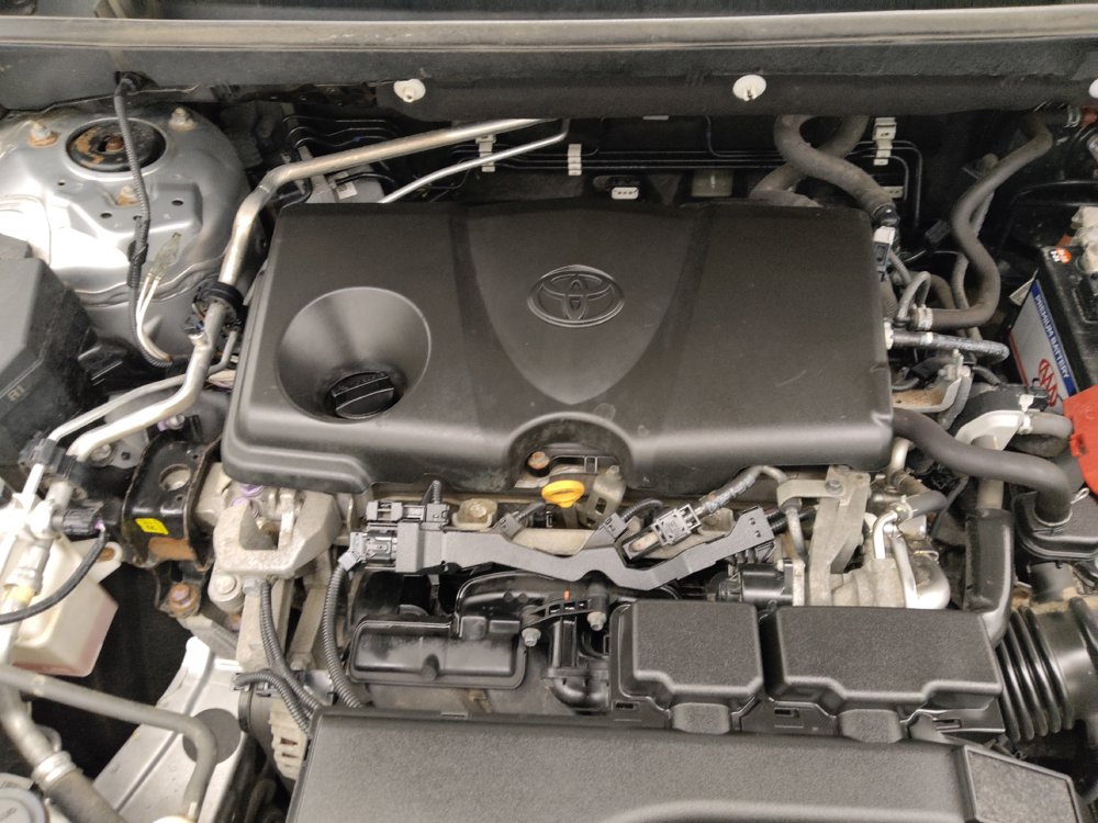 Used 2019 Toyota RAV4 XLE AWD/4WD image 30