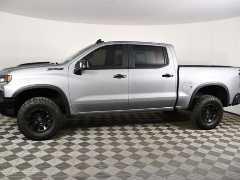 Used 2024 Chevrolet Silverado 1500 ZR2 w/ Technology Package AWD/4WD image 9