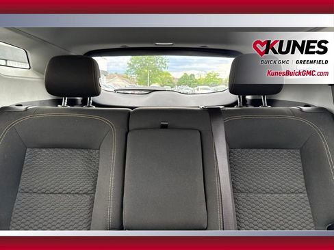 Used 2018 GMC Terrain SLE w/ Driver Convenience Package AWD/4WD image 17