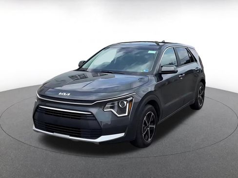 Used 2026 Kia Niro LX FWD image 7