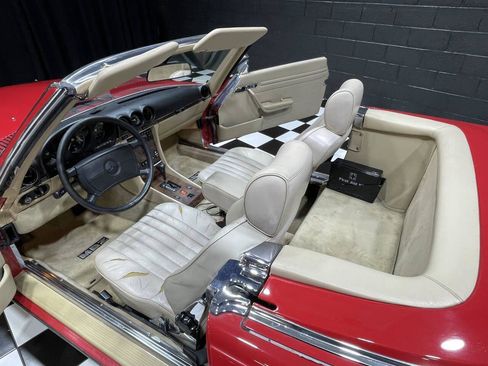 Used 1989 Mercedes-Benz 560 SL image 57