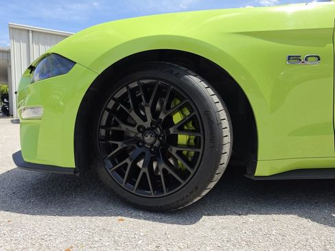 Used 2020 Ford Mustang GT Premium w/ GT Performance Package RWD image 32