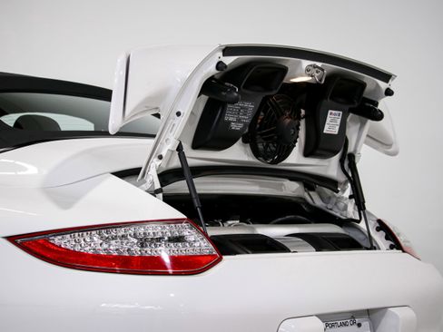 Used 2011 Porsche 911 Turbo image 46