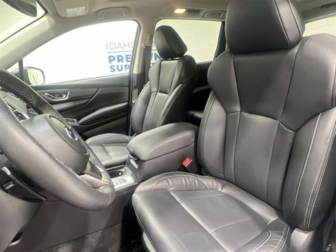 Used 2024 Subaru Ascent Limited w/ Technology Package image 11
