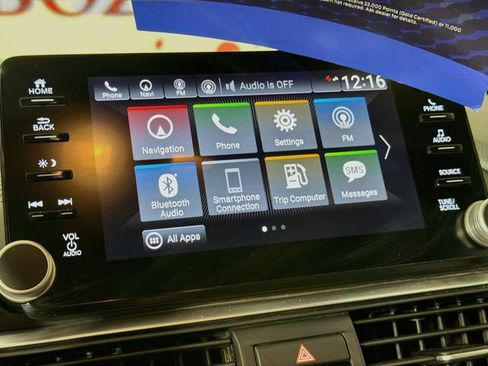 Used 2018 Honda Accord Touring image 18