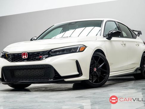 Used 2023 Honda Civic Type R image 1