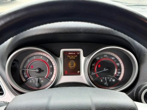 Used 2020 Dodge Journey SE w/ SE Popular Equipment Group FWD image 23