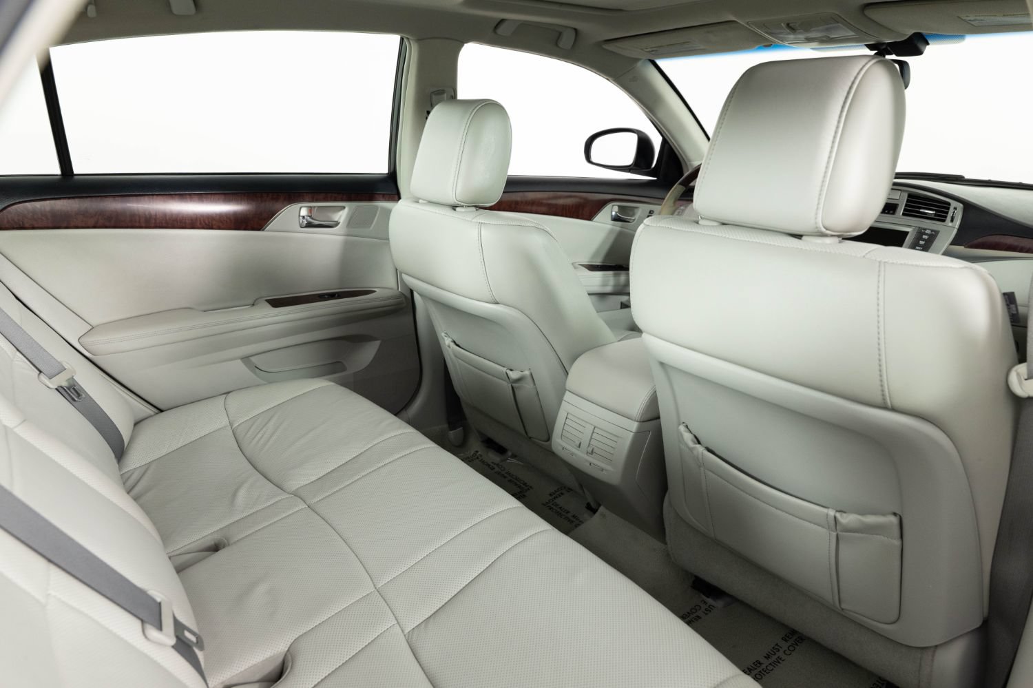 Used 2011 Toyota Avalon Limited FWD image 21