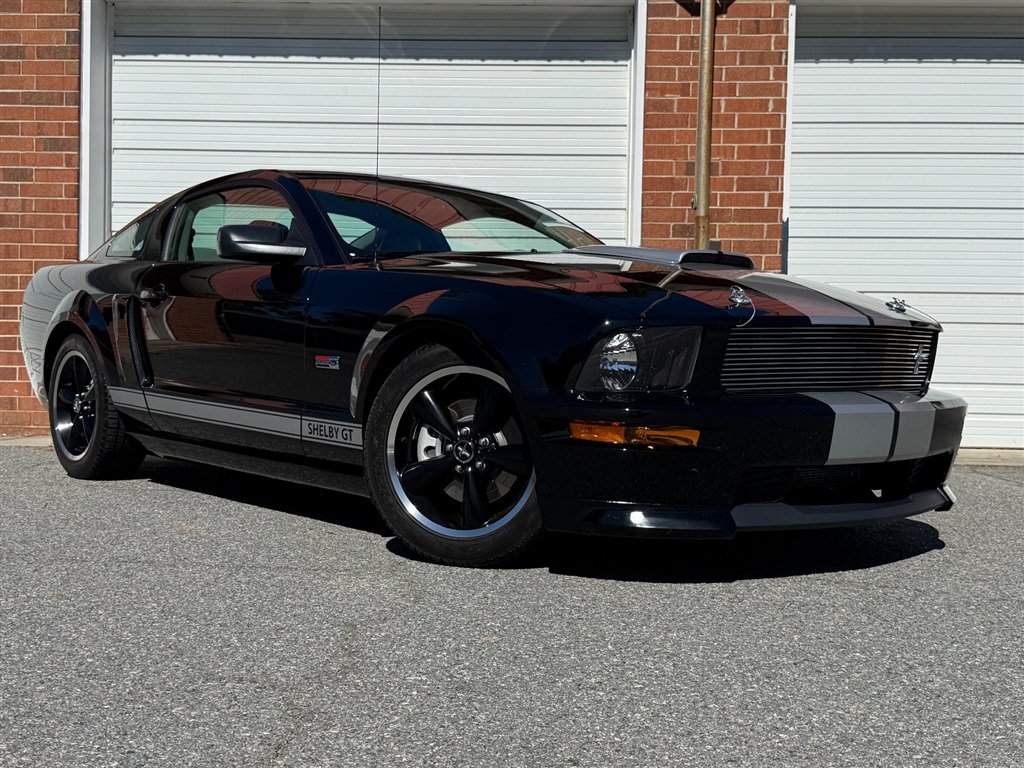 Used 2007 Ford Mustang GT RWD image 24