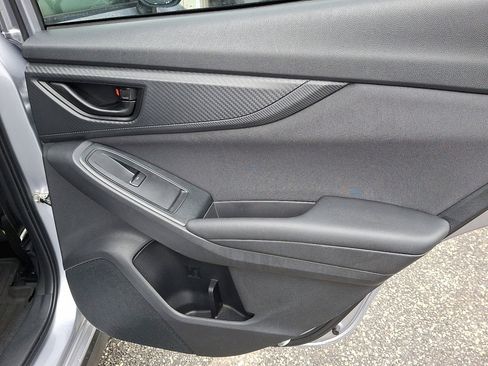 Used 2021 Subaru Crosstrek 2.0i Premium w/ Moonroof Package image 14