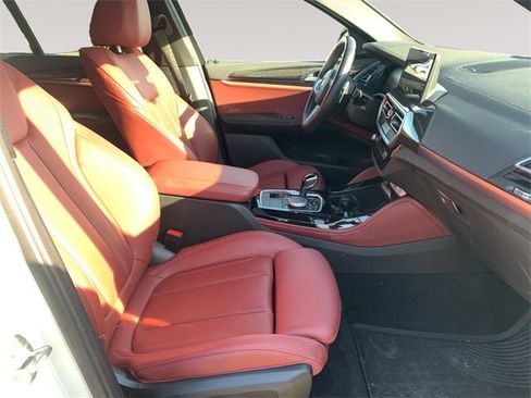 Used 2022 BMW X4 M40i w/ Premium Package image 15