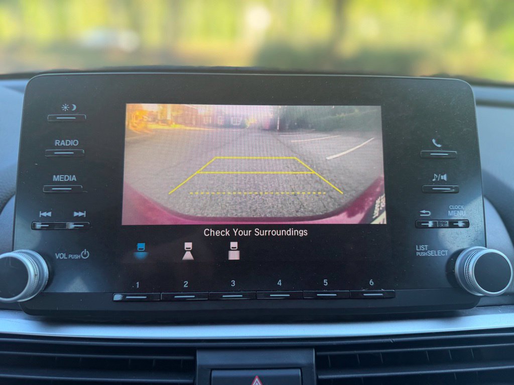 Used 2018 Honda Accord LX image 26
