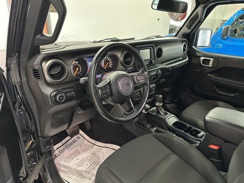 Used 2020 Jeep Wrangler Unlimited Sport S image 24