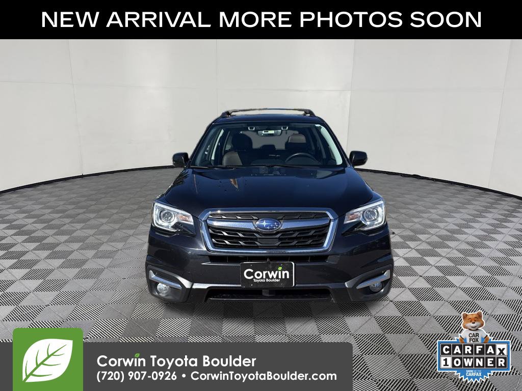Used 2018 Subaru Forester 2.5i Touring AWD/4WD image 2