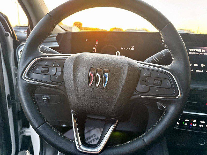 Used 2024 Buick Encore GX Avenir w/ Avenir Technology Package AWD/4WD image 20