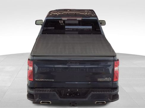 Used 2021 Chevrolet Silverado 1500 High Country w/ Safety Package II AWD/4WD image 7