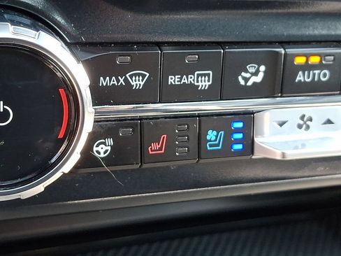 Used 2024 Ford F450 Limited AWD/4WD image 27