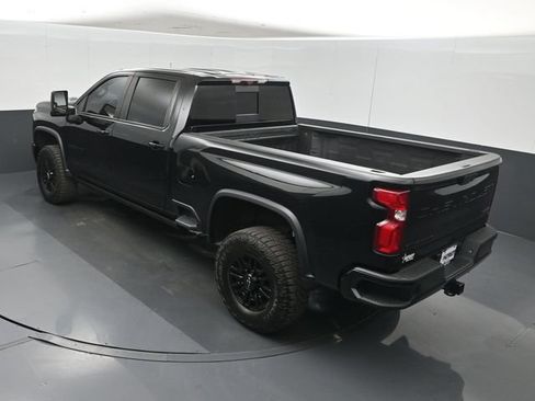 Used 2024 Chevrolet Silverado 2500 ZR2 w/ Technology Package AWD/4WD image 38