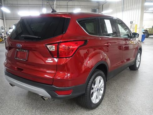 Used 2019 Ford Escape SE FWD image 7