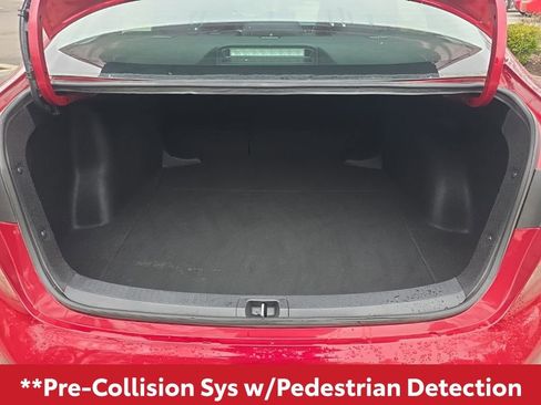 Used 2024 Toyota Corolla LE image 13