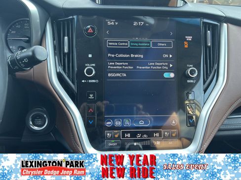 Used 2021 Subaru Outback Touring XT image 23