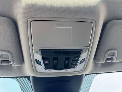 Used 2025 Acura MDX w/ Advance Package image 31