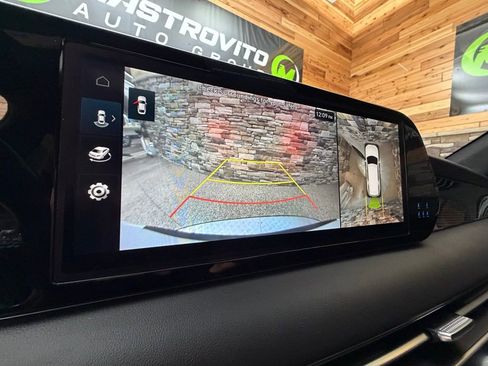 Used 2024 Hyundai Palisade Calligraphy image 22