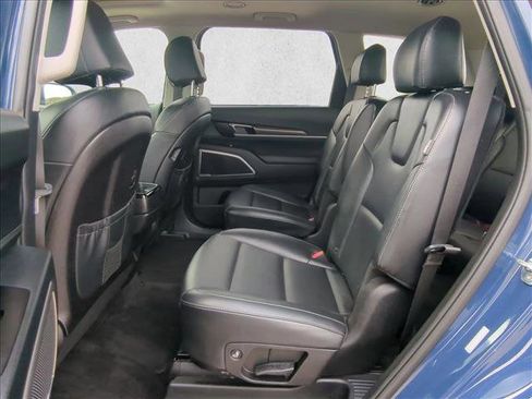 Used 2025 Kia Telluride S AWD/4WD image 18