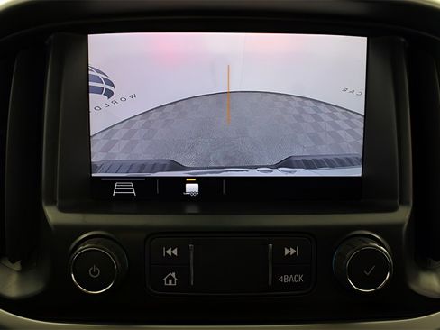 Used 2019 Chevrolet Colorado ZR2 image 19