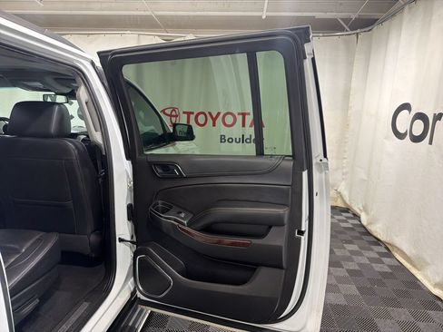 Used 2020 GMC Yukon XL SLT AWD/4WD image 11