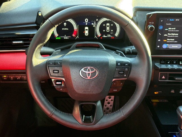 Used 2026 Toyota Camry XSE w/ Premium Plus Package FWD image 14