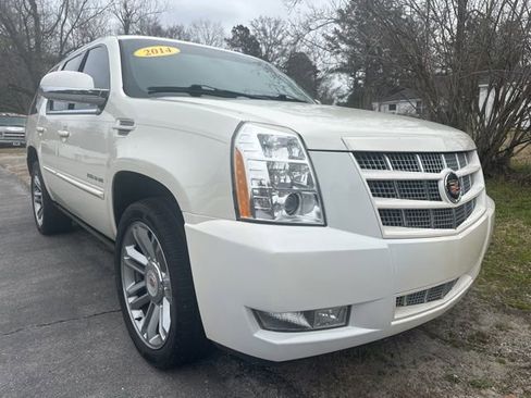 Used 2014 Cadillac Escalade Premium image 1