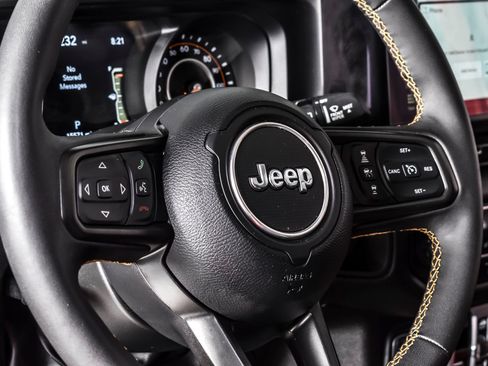 Used 2024 Jeep Wrangler Unlimited Sport AWD/4WD image 16