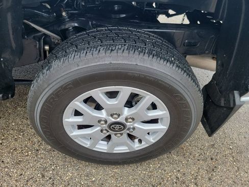 Used 2024 Toyota Tacoma SR5 image 12