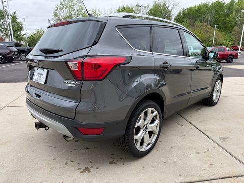 Used 2019 Ford Escape Titanium FWD image 5