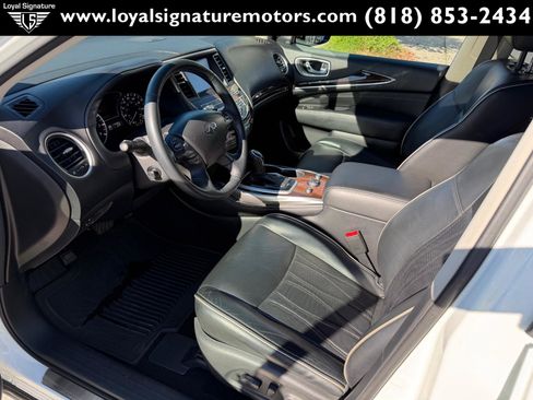 Used 2017 INFINITI QX60 Luxe w/ Deluxe Technology Package image 23