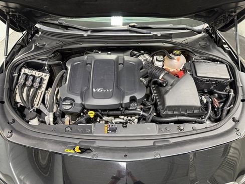 Used 2019 Buick LaCrosse Essence w/ Sun and Shade Package image 27