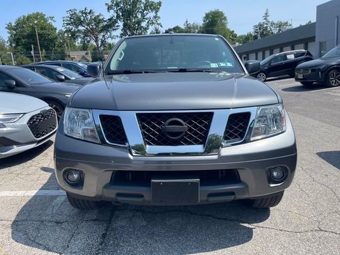 Used 2016 Nissan Frontier SV w/ SV Value Truck Package AWD/4WD image 6