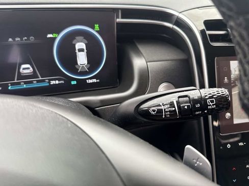 Certified 2022 Hyundai Tucson Limited image 34