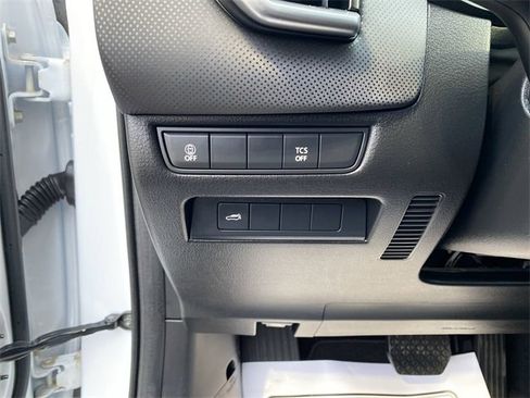 Used 2025 MAZDA CX-50 AWD 2.5 S w/ Cargo Package image 15