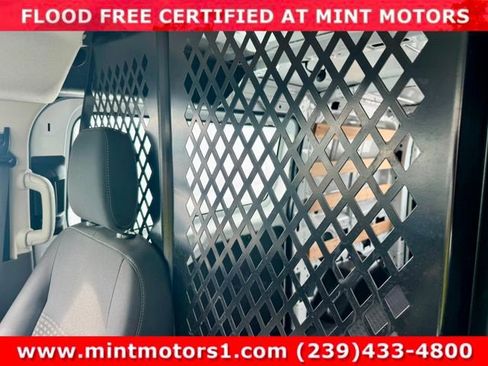 Used 2024 Ford Transit 250 Low Roof w/ Exterior Upgrade Package image 24