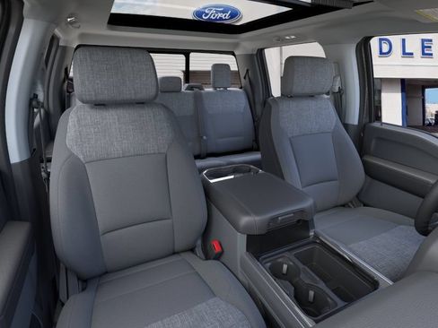 New 2026 Ford F350 XLT w/ XLT Premium Package AWD/4WD image 11