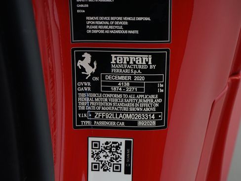 Used 2021 Ferrari F8 Tributo RWD image 27