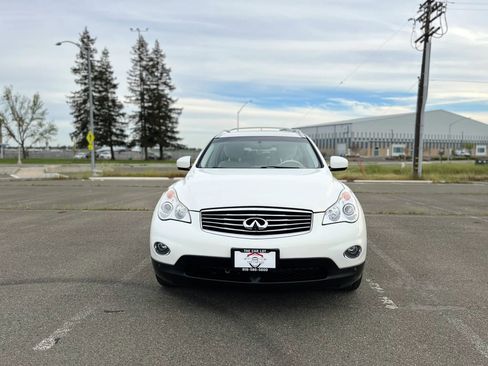 Used 2014 INFINITI QX50 Journey w/ Premium Package AWD/4WD image 2