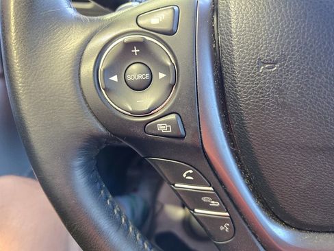 Used 2022 Honda Ridgeline RTL image 16