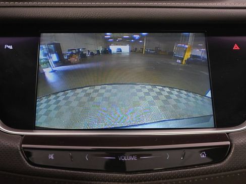 Used 2018 Cadillac XT5 Premium Luxury AWD/4WD image 30