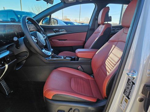 Certified 2024 Kia Sportage SX image 14